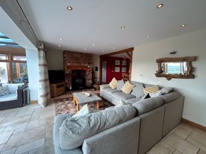 Photo 21- click for photo gallery